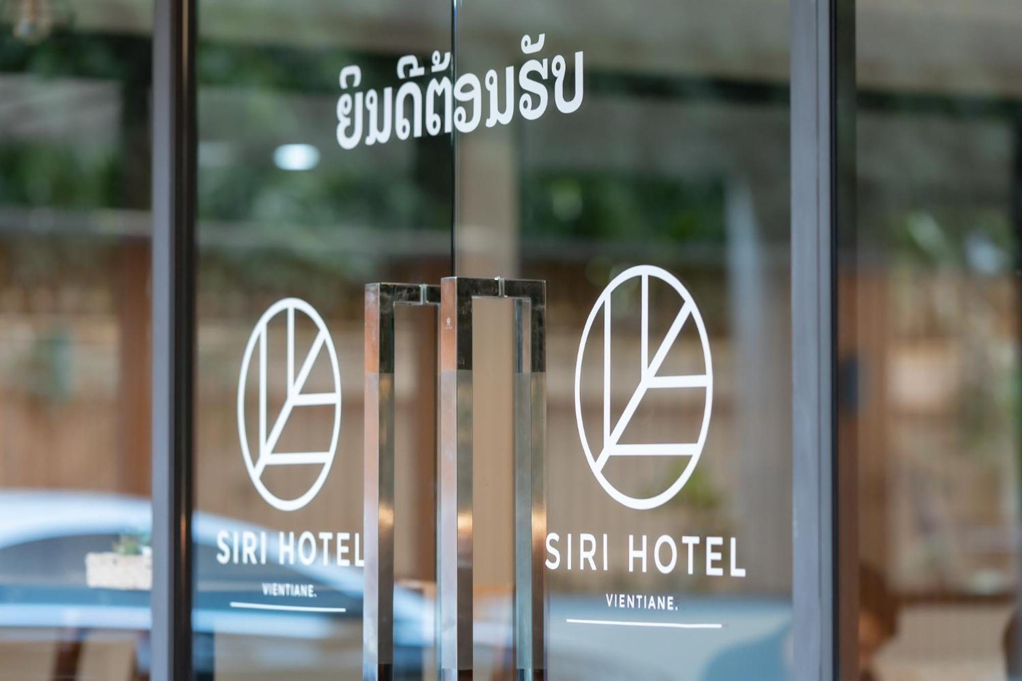 Siri Hotel Vientiane Buitenkant foto