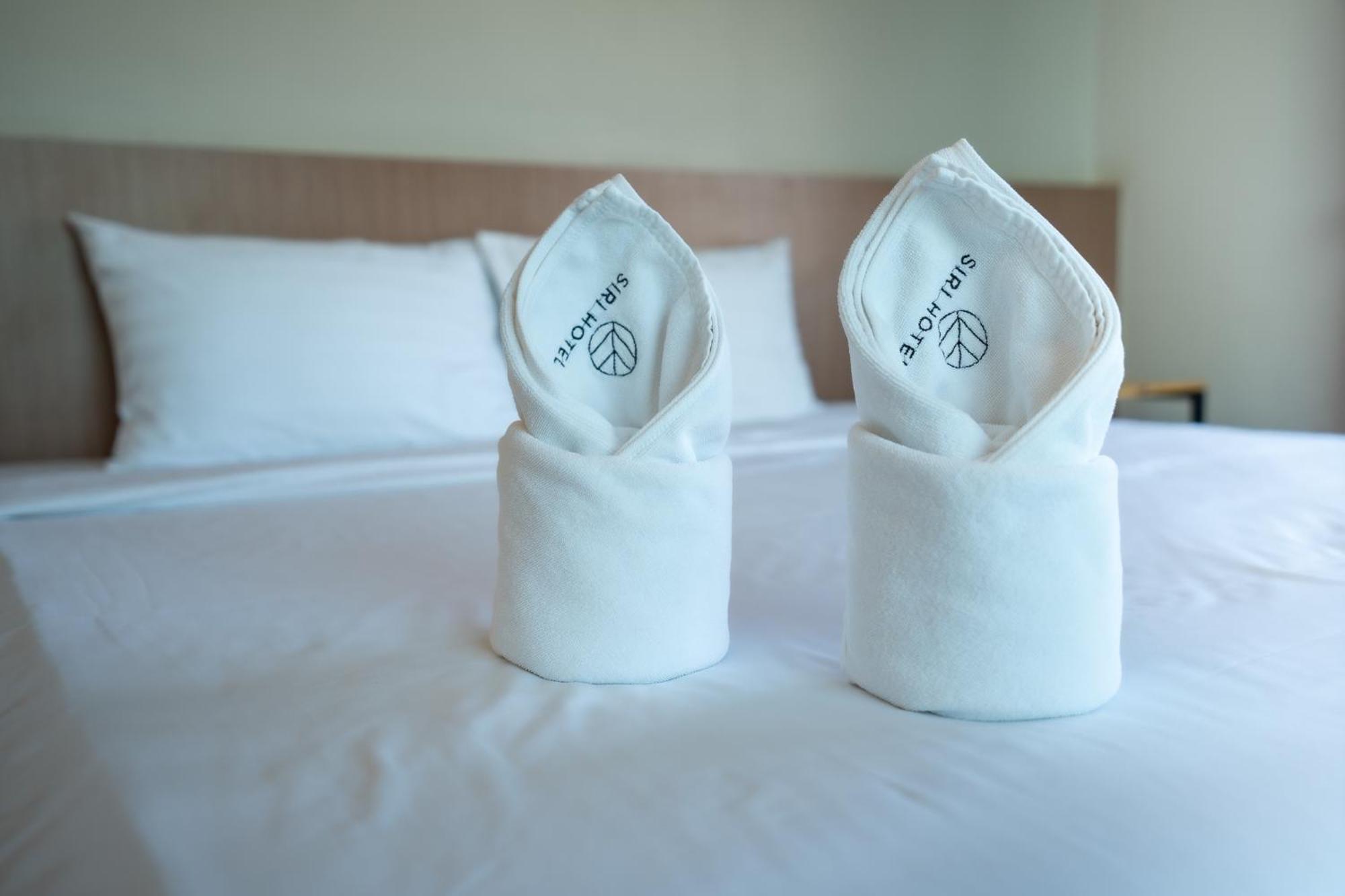 Siri Hotel Vientiane Buitenkant foto