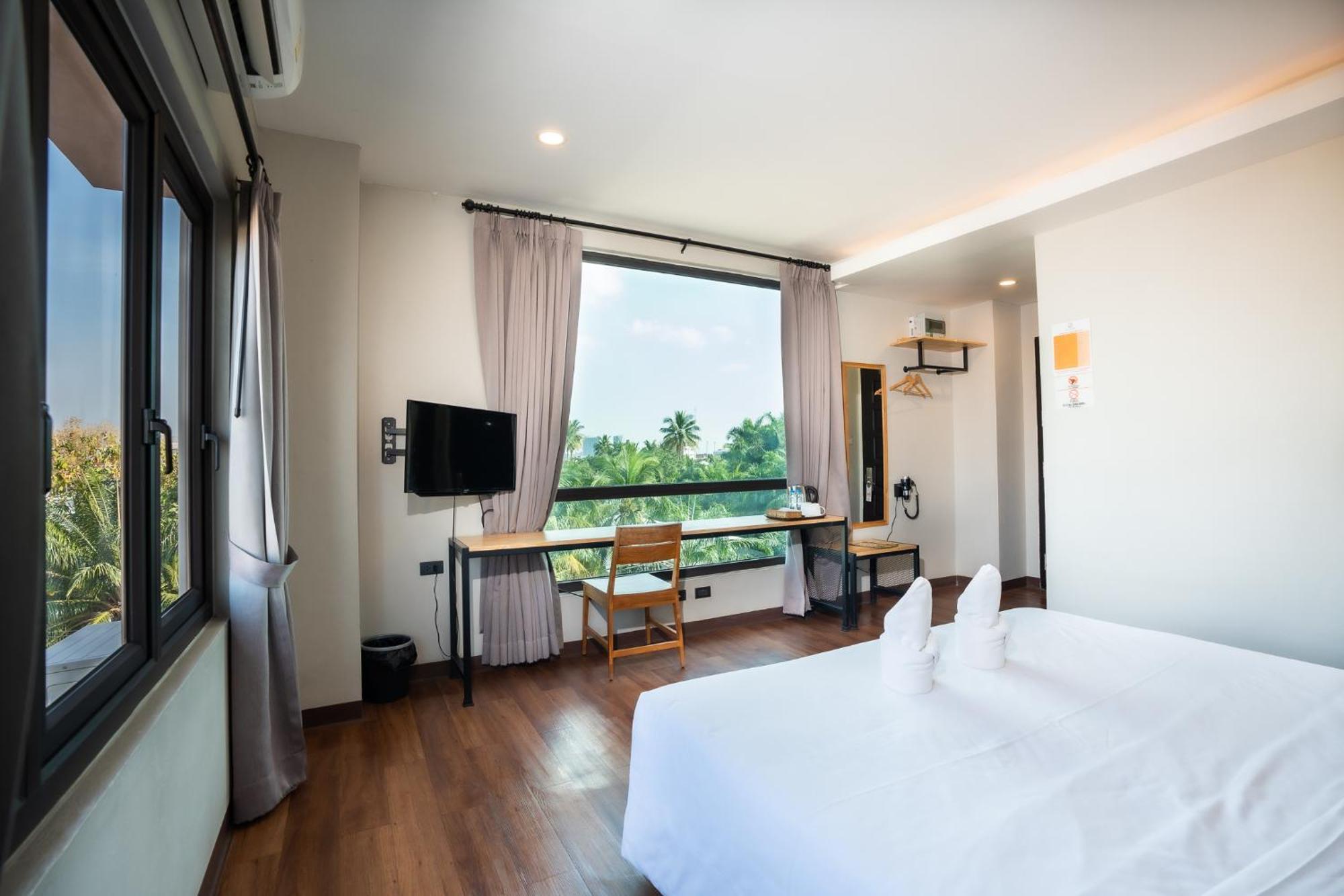 Siri Hotel Vientiane Buitenkant foto