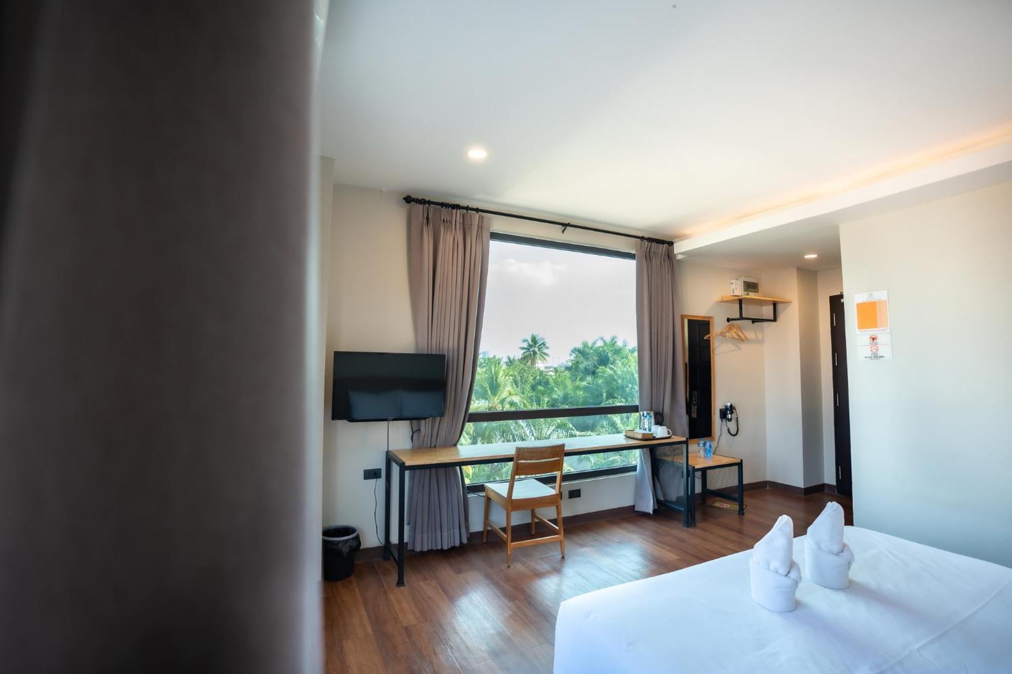 Siri Hotel Vientiane Buitenkant foto
